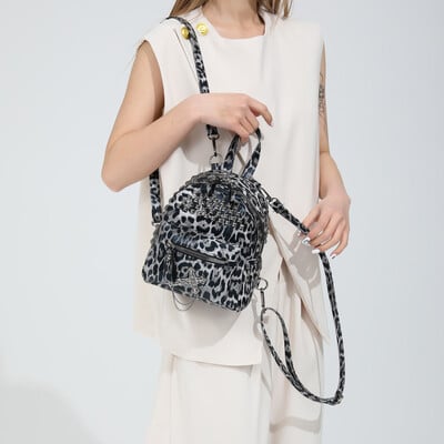 Női kis hátizsák több zsebes hátizsák Punk Street női utazási divat Leopard kézitáska Diák vállas iskolatáska