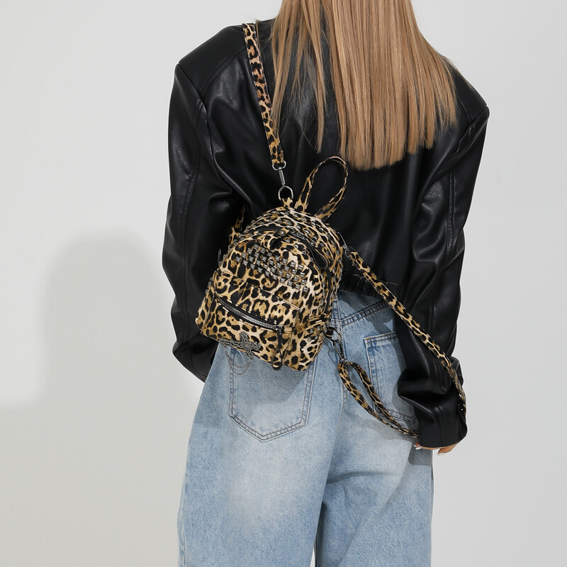Női kis hátizsák több zsebes hátizsák Punk Street női utazási divat Leopard kézitáska Diák vállas iskolatáska