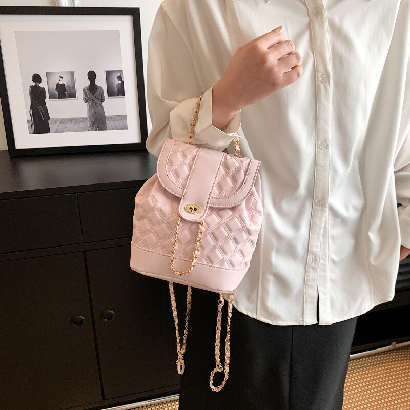 Trendovski ženski ruksak s lančićem u obliku romba, torba za nošenje preko ramena velikog kapaciteta, ležerna jednobojna ručna torba visoke kvalitete