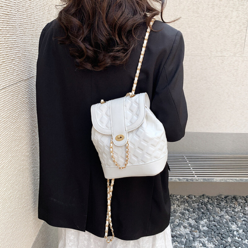 Trendovski ženski ruksak s lančićem u obliku romba, torba za nošenje preko ramena velikog kapaciteta, ležerna jednobojna ručna torba visoke kvalitete