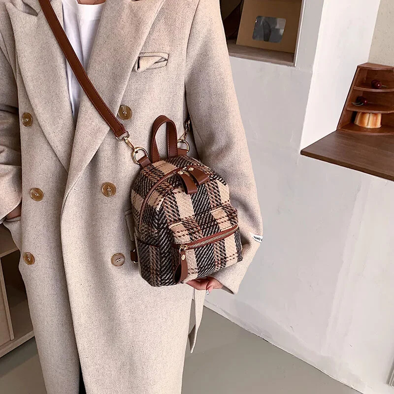 Retro karirani mini ruksak, ženska nova moda za jesen 2022., korejsko izdanje, svestrani modni mali ruksak na jedno rame