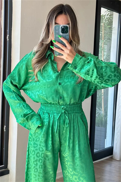 Jesen 2024. Bijelo satensko odijelo širokih nogavica za žene Uredski dvodijelni komplet s leopard printom Kućna trenerka Kompleti ženskih pidžama