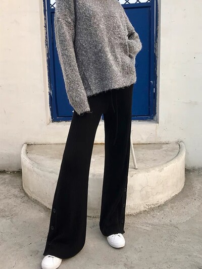 Pantaloni de lână de maternitate în stil japonez de primăvară 2024 Pantaloni drepți pentru femeie însărcinată cu nasturi despărțiți laterali Pantaloni tricotati pentru sarcină