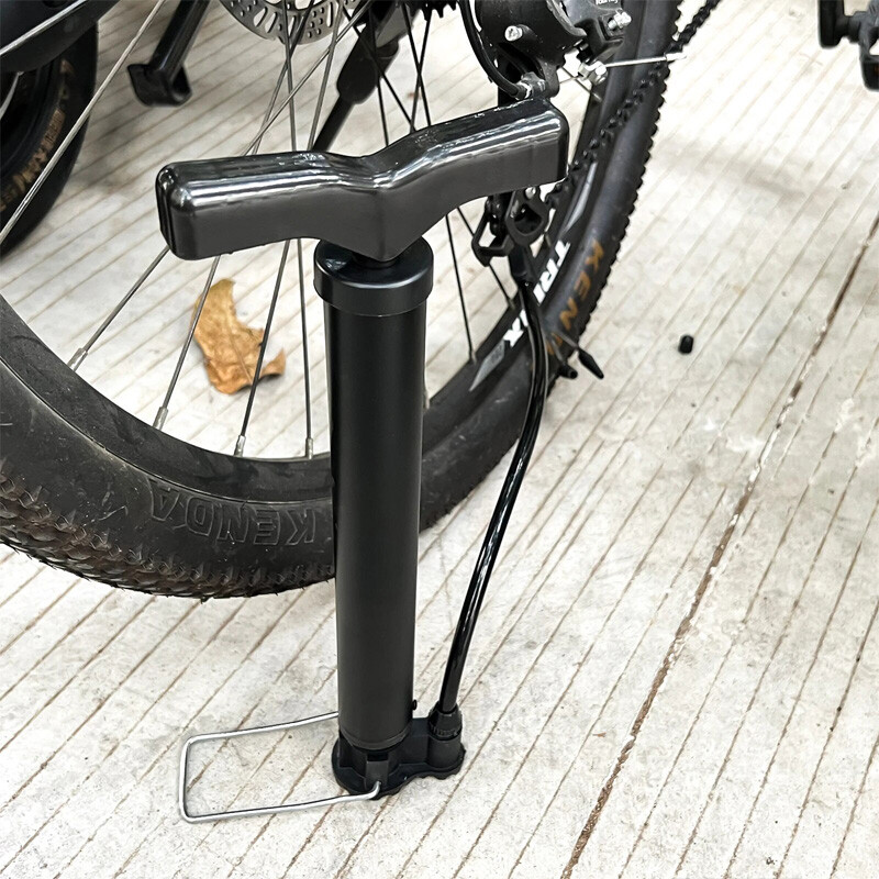 Pārnēsājams velosipēda sūknis Max 160 PSI velosipēda manuālais gaisa sūknis basketbola riepu piepūšanas ierīce Schrader vārsta grīdas sūkņa riteņbraukšanas piederumi