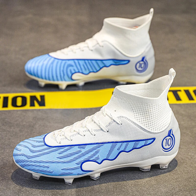 2024 Férfi futballcipők csúszás- és kopásálló, kiváló minőségű mesterséges pályás futballcipők felnőtt edzésekhez