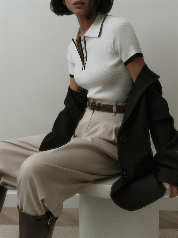 Tossy trikotāžas džemperis sieviešu džemperis ar īsām piedurknēm, raibs šaurs atloks, elegants kontrasts trikotāžas tops sievietēm, izdilis rievotais džemperis