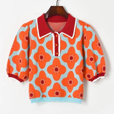 Ljeto New Ljeto Rever Kontrast boja Cvjetni Jacquard Puf rukavi Pleteni skraćeni gornji dio Ženski Chic Tanki pulover s cvjetnim gumbima