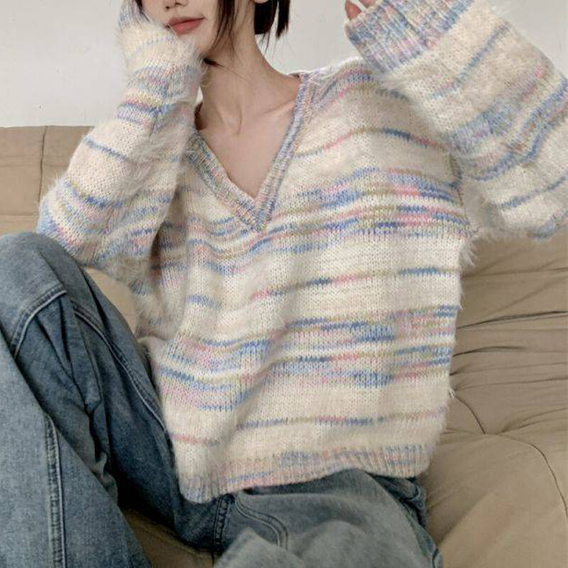 Modni pulover s duginim prugama s V izrezom Ženski jesen-zima Opušteni skraćeni džemperi Ženski korejski stil Ženska pletenina dugih rukava