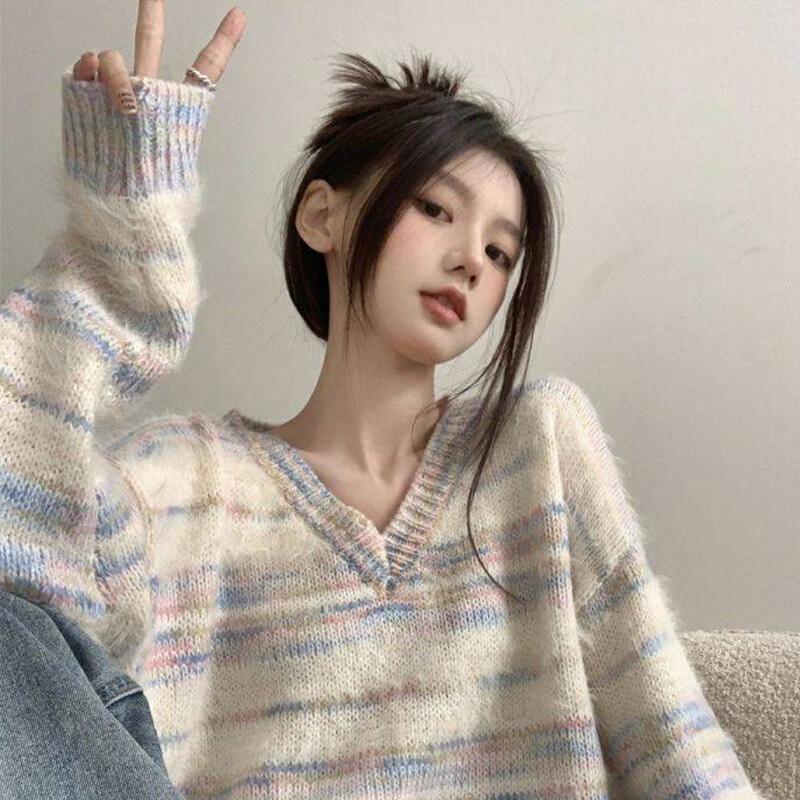 Modni pulover s duginim prugama s V izrezom Ženski jesen-zima Opušteni skraćeni džemperi Ženski korejski stil Ženska pletenina dugih rukava