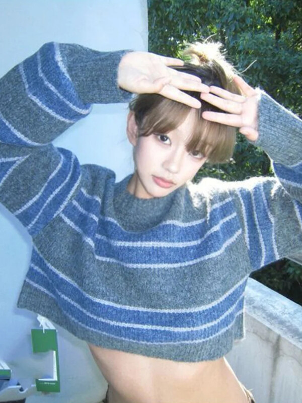 Rudens ziemas vintage svītrains apgriezts džemperis Sieviešu brīvs Harajuku džemperis Y2k Seksīga meitene korejiešu modes ielas apģērbs pasaku džemperis