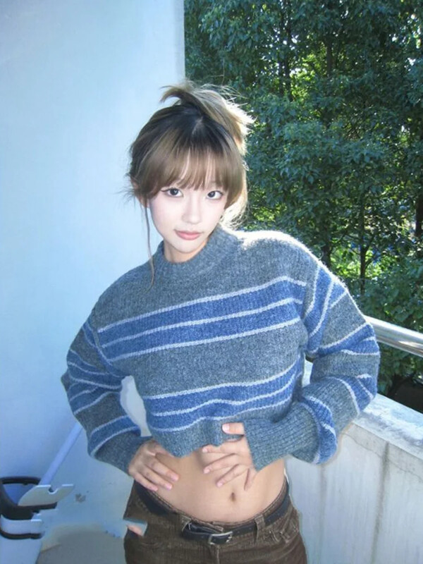 Rudens ziemas vintage svītrains apgriezts džemperis Sieviešu brīvs Harajuku džemperis Y2k Seksīga meitene korejiešu modes ielas apģērbs pasaku džemperis