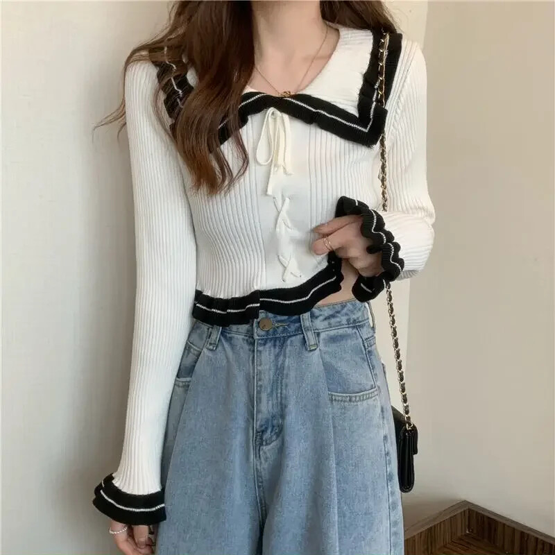 Pulover de damă negru cu nasturi de iarnă Kawaii cu decolteu rotund alb Topuri crop crop tricotate pentru femei Pulovere scurte Tricoturi noi Tall In