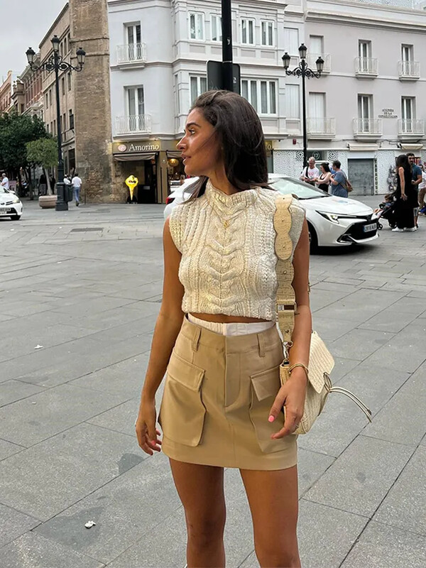 Metālisks bezpiedurkņu trikotāžas, apgriezts džemperis, sieviešu statīvs apkakle, slaida modes tamborēta pulovera veste High Street īsa veste