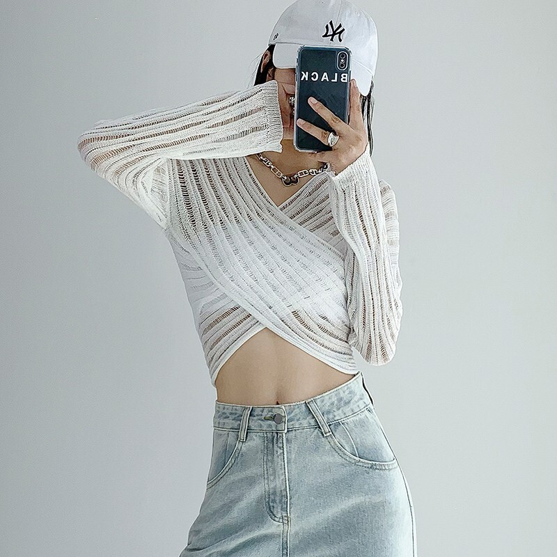 Karram Sexy See Through Cropped Γυναικεία πουλόβερ με λαιμόκοψη V σταυρωτό πουλόβερ Ημιδιαφανές Crop Tops με κομψή σχεδίαση