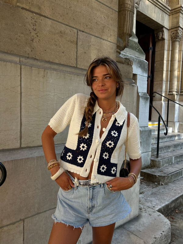 Modes kontrasta apdruka ar dobu atloku Trikotāžas jaciņa Sieviešu šiks īsām piedurknēm džemperis ar vienrindu mētelis Sieviešu trikotāža