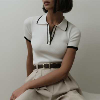 Ležerni ženski pulover kratkih rukava s kontrastnim gumbima, polo ovratnikom, tanka pletenina, jesen-zima 2024. Novi ženski puloveri za sve vrste majica