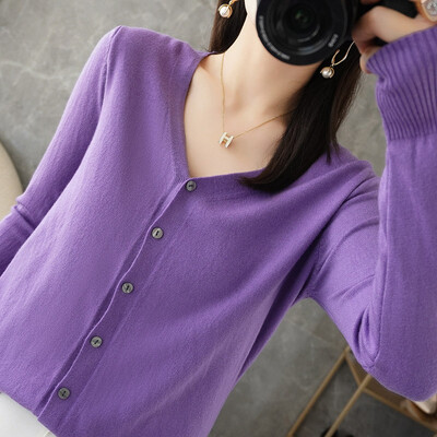 Ženski kardigani Jesen Zima 2023. Jednoredno kopčanje Pleteni džemper s V-izrezom Proljetna modna kratka pletenina Jednobojni džemper