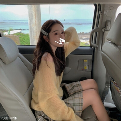 Jesenski ženski pleteni pulover Jednobojni moher pulover s V izrezom Slatki široki pleteni veste dugih rukava Džemperi na vuču Ženske majice