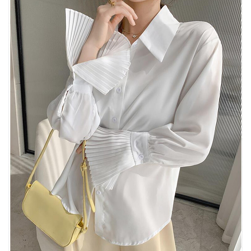 Plisirana košulja s lepršavim rukavima Ženske bijele francuske vintage chic elegantne bluze dugih rukava Modne klasične uredske dame jednobojne majice