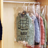 1 db akasztós vákuumtároló táskák Helytakarékos táskák ruhákhoz.