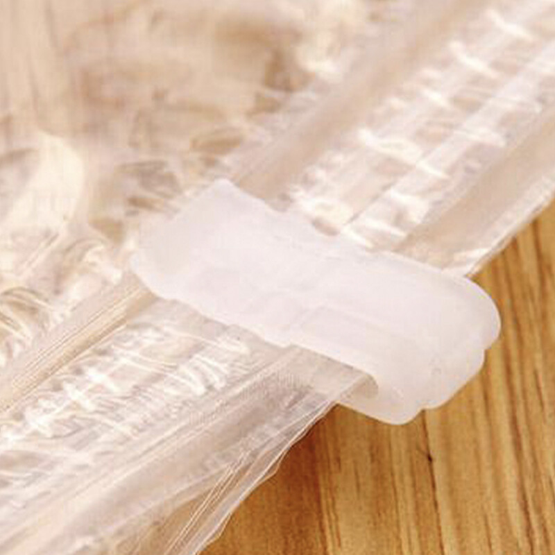 1 db akasztós vákuumtároló táskák Helytakarékos táskák ruhákhoz.