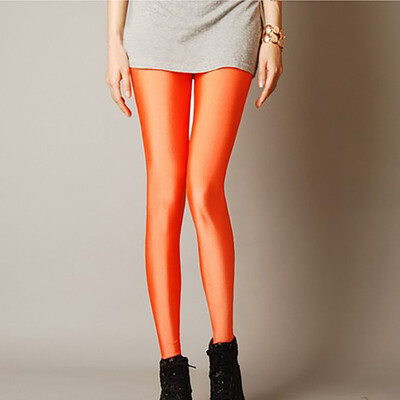 Hot Selling Legingi Solid Candy Color Fluorescent Spandex Elastība Ikdienas bikses Spīdīgi legingi Sieviešu spīdīgi bikšu legingi