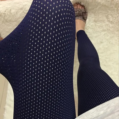 Vasaras sporta legingi sievietēm ar augstu vidukli Ledus zīda sieta elpojošas zeķubikses Legingi Sexy Workout Joga Mīkstas skriešanas Crop Bikses