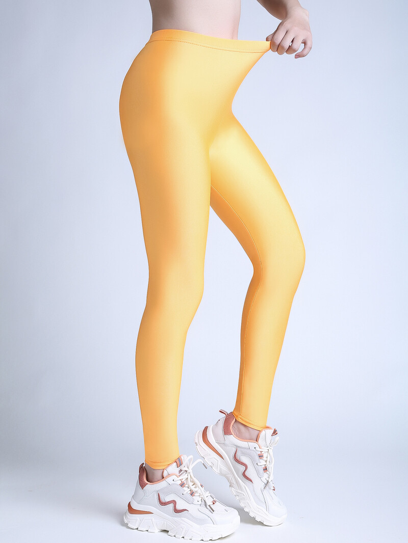 CUHAKCI New Summer Shiny Apakšbikses Fluorescent Sieviešu Apakšbikses Spandex Long Pants High Elastic Fitness apgrieztas bikses DropShi