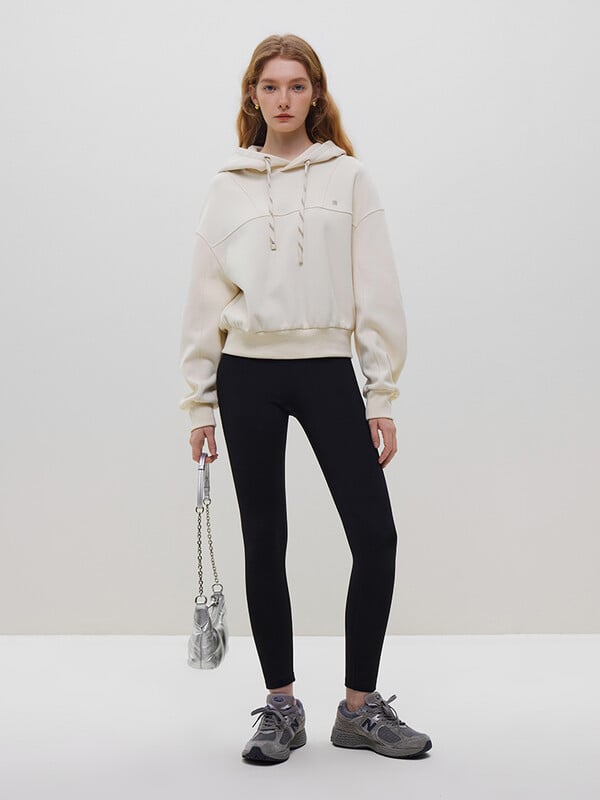 FSLE mustad säärised Shark Pants Naiste pealisrõivad 2023 Uued sügistalvised joogapüksid naistele Mustad vabad retuusid