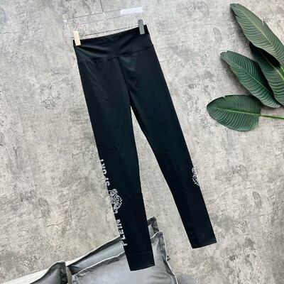 Burts Rhinestone Black Legingi Sieviešu ārējais apģērbs Pavasaris Vasara Elastīga Smagās Rūpniecības Eiropas preces Dimanta apgrieztas bikses