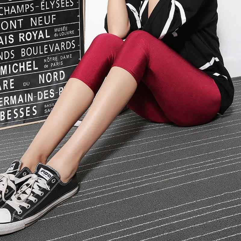 ženski ljetni kapri hlače do koljena ženski modni jednobojni crno sivi uski olovka kratke hlače jarko sjajne kratke hlače kapri