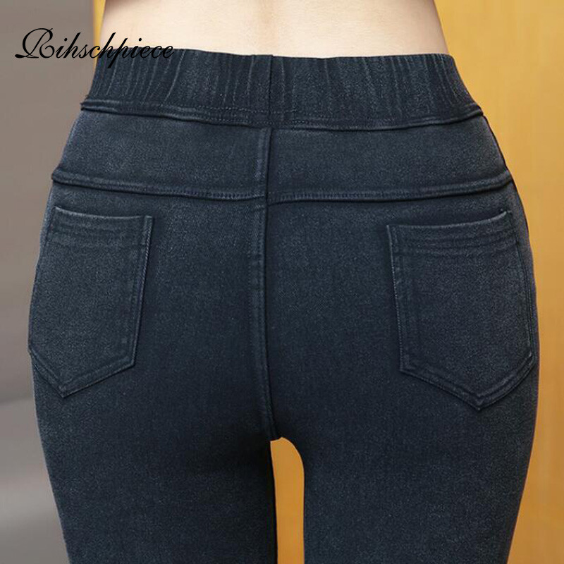 Rihschpiece Liela izmēra 6XL Velvet Legingi Sieviešu džinsi Bikses Flīss Augsts Viduklis Biezs Jeggings Silti Push Up Bikses RZF1543