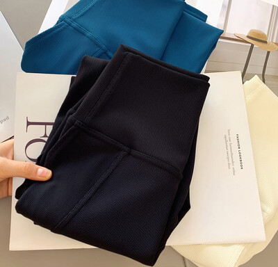 Sieviešu rievojums ar augstu vidukli Joga Bikses Push Up Sporta Legingi Bezšuvju skriešanas zeķubikses Treniņa bikses Sporta apģērbs