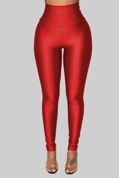 Spīdīgi plāni sieviešu jogas legingi liela izmēra legingi ar augstu vidukli treniņu bikses trenažieru zālei pieguļošām apakšdaļām