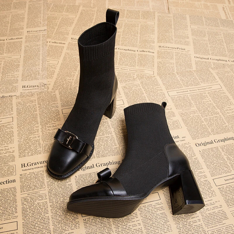 Jesen Ženske pletene gležnjače Modni metalni ukrasi Kratke čizme za mršavljenje Jesen Zima Ženske cipele s debelom petom