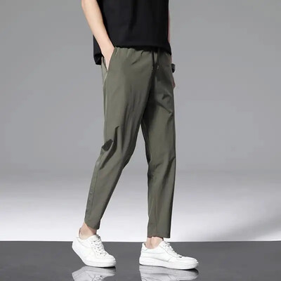 2023 Thin Ice Silk Ikdienas brīvas, taisnas kājas ātri žūstošas vīriešu sporta bikses, apgrieztas modernas, daudzpusīgas drapētas bikses