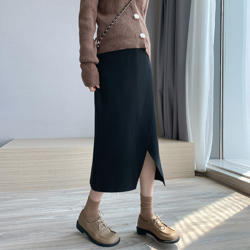 Žiemą nėščioms moterims mezgantys sijonai vienspalviai ploni klubų pilvo sijonai priekyje suskaldyti iki kulkšnies besitęsiantys nėščiųjų sijonai netaisyklingi