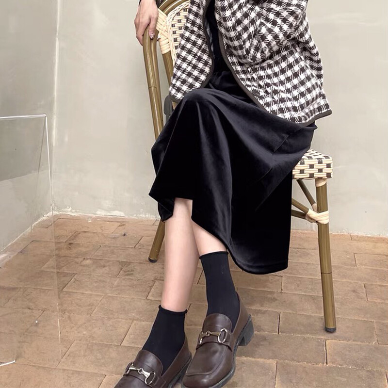 Nėščioms dėvėti sijonai aksominis moteriškas naujame sezone ilgas Žodis sijonas aukštu juosmeniu nėščioms moterims pleuche sijonas.