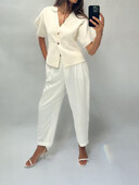 2024. gada rudens jaunievedumi Sieviešu ikdienas apģērbs, daudzpusīgs, seksīgs, vienkrāsains, īsām piedurknēm V veida kakla izgriezuma sporta trikotāžas džemperis