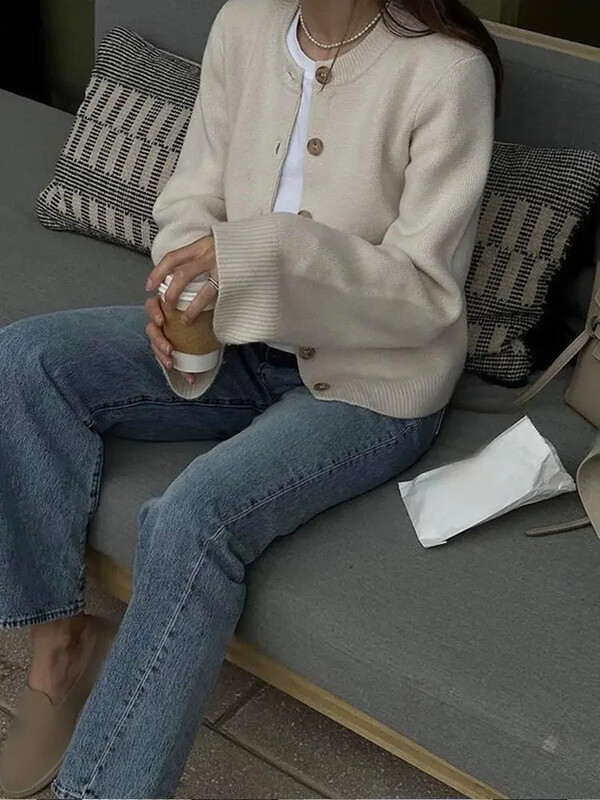 Modes, vienkrāsains trikotāžas jaciņš, sieviešu ielas apģērbs ar garām piedurknēm, vienrindas džemperis 2024. gada jauns rudens ziemas jakas mētelis