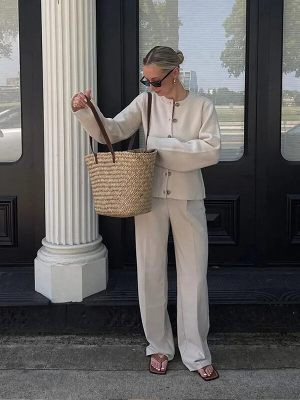 Modes, vienkrāsains trikotāžas jaciņš, sieviešu ielas apģērbs ar garām piedurknēm, vienrindas džemperis 2024. gada jauns rudens ziemas jakas mētelis