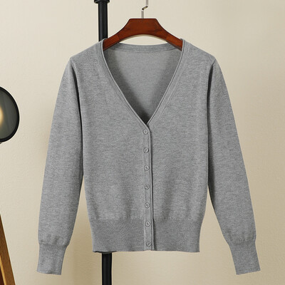 Μαύρη κομμένη ζακέτα γυναικεία ρούχα Μπλούζες ζέρσεϊ Γυναικείο παλτό άνοιξη 2024 Μακρυμάνικο κορυφαίο πλεκτό πουλόβερ κορεατικής μόδας