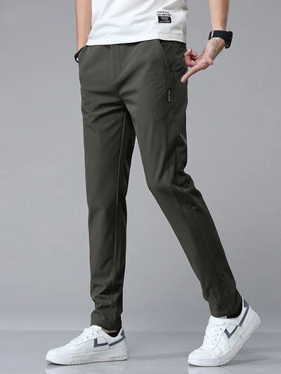 Pantaloni bărbați 2024 de vară din mătase de gheață pantaloni casual bărbați drepți largi, elastic, stil subțire, uscare rapidă, pantaloni de sport pentru tineret, respirabili