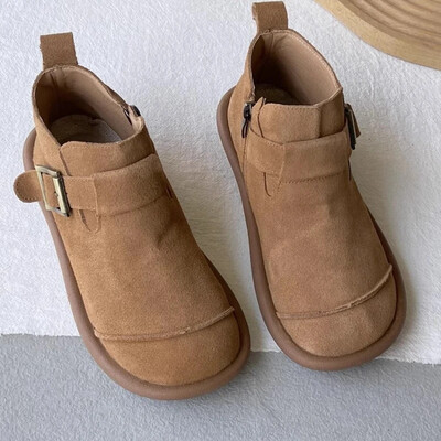 2024. gada jauna rudens/ziemas modes sieviešu plakani īsi zābaki, apaļi purngals, sānu rāvējslēdzēja sprādze, ikdienas savienojamie apavi