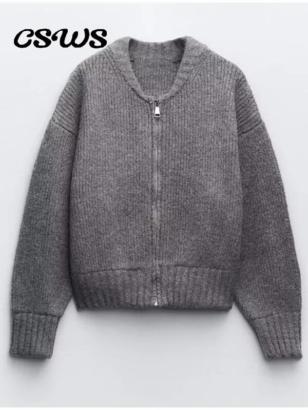 Pelēks trikotāžas džemperis ar rāvējslēdzēju