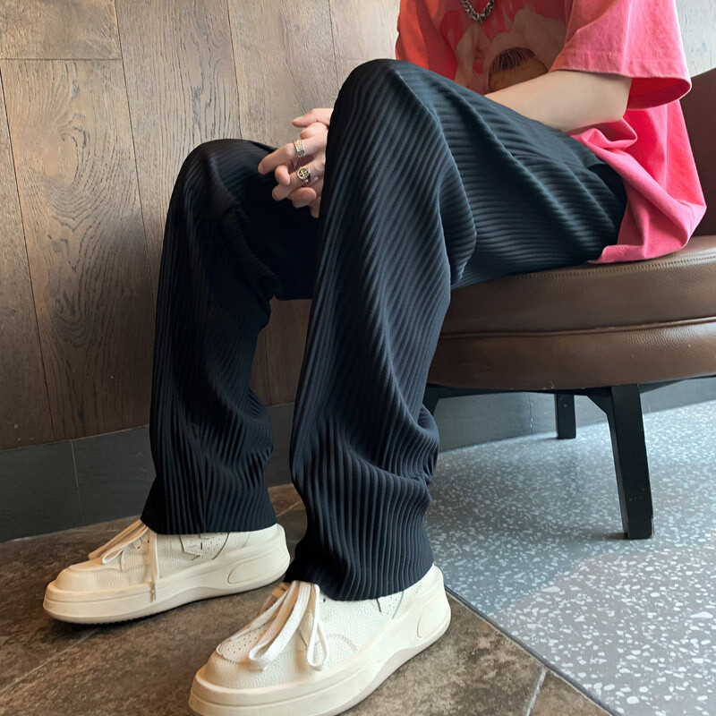 Vasaras ikdienas bikses vīriešiem melnas pelēkas ledus zīda bikses vīriešiem japāņu ielas apģērbs Hip-hop brīvas taisnas bikses vīriešu kroku bikses