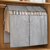 Apģērbs Putekļu pārsegs Garderobes skapis Piekarināms logs Putekļu pārsegs Apģērba pārvalks Audums Mājsaimniecības mētelis Drēbju pārvalks Piekarināms drēbju maisiņš