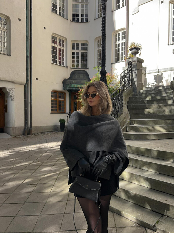 Ženska modna vunena jakna ukrašena šalom, ležerna, jednobojna, široka, topla kaput dugih rukava 2024. Novi ženski šik kaput jeseni i zime