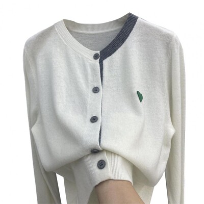 Sieviešu rudens ziemas trikotāžas jaciņa, vienrindas apaļa kakla krāsa, pieskaņota elastīga silta sieviešu džempera mētelis