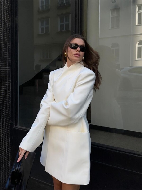 Bijela jakna sa samostojećim ovratnikom Kaput s dvostrukim džepom Elegantna svjetska ženska jakna sa dugmadima za manžete Blazer Ženska gornja odjeća za stezanje struka Jesenski top